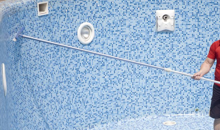 Pool Sharks Cleaning and Maintenance Offers Pool Cleaning in Marathon